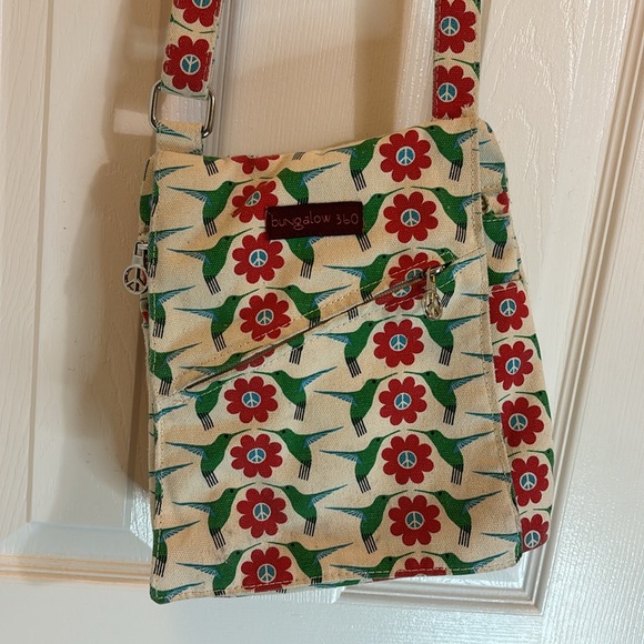Bungalow 360 Hummingbird Crossbody Bag - Picture 3 of 8